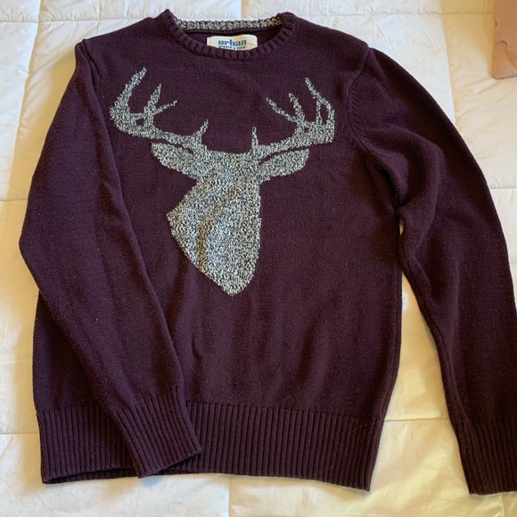 Sweater - Picture 1 of 4